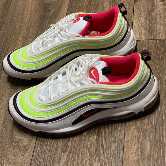 Nike Air Max - Picture 2 of 6